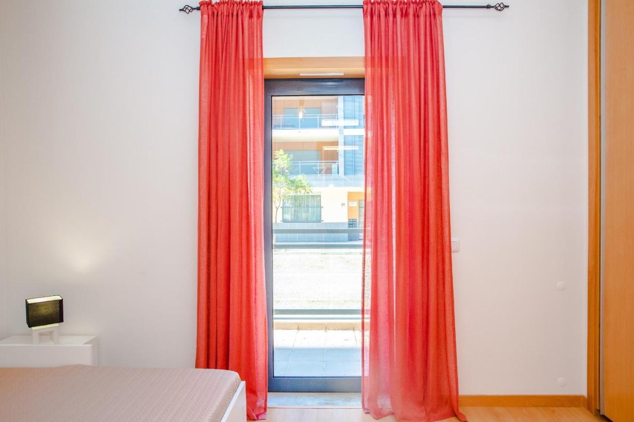 2Bed With Rooftop Pool In Marina Village - Olhão Exteriér fotografie